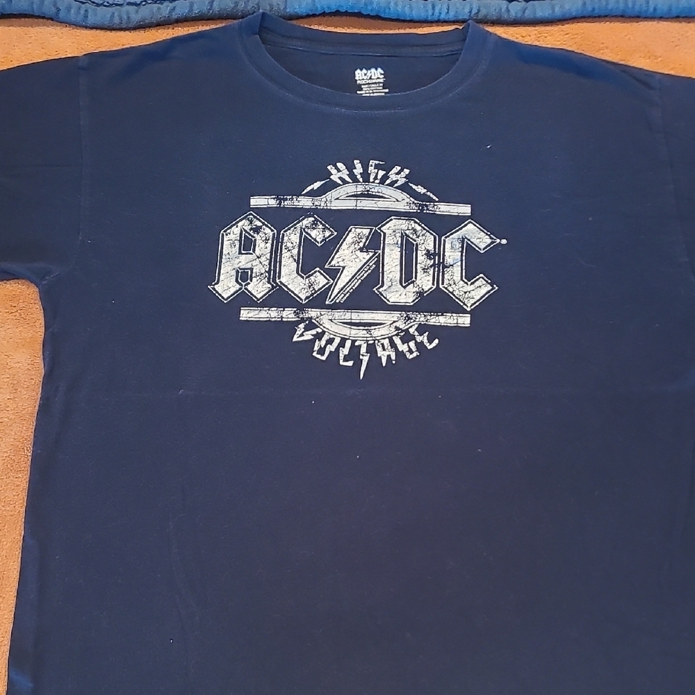 AC/DC Rockware Black Cotton Tee Size M - Picture 1 of 4
